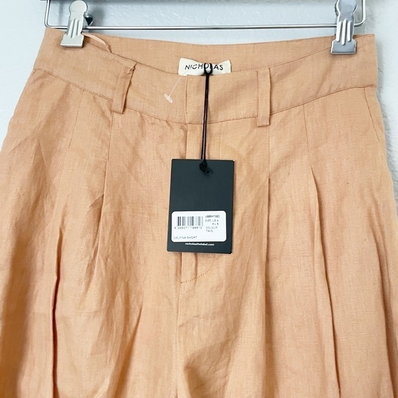 NWT NICHOLAS Delfina Short Linen In Twig - Picture 2 of 8